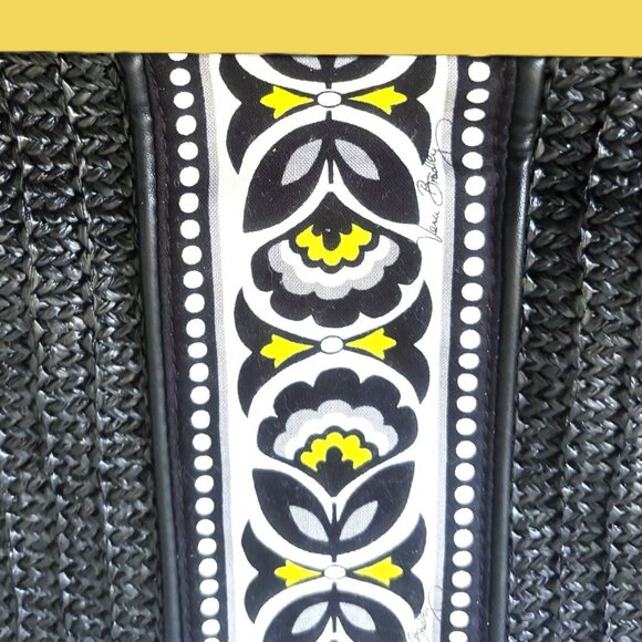 Vera Bradley Black Yellow White Magnetic Closure Handbag Bright Interior NWOT - Picture 7 of 12